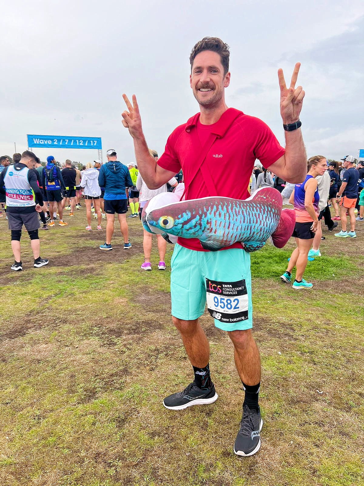 A photo of SHOAL’s Michael Edmondstone dressed as the freshwater Attenborough’s killifish at the start of the London Marathon.