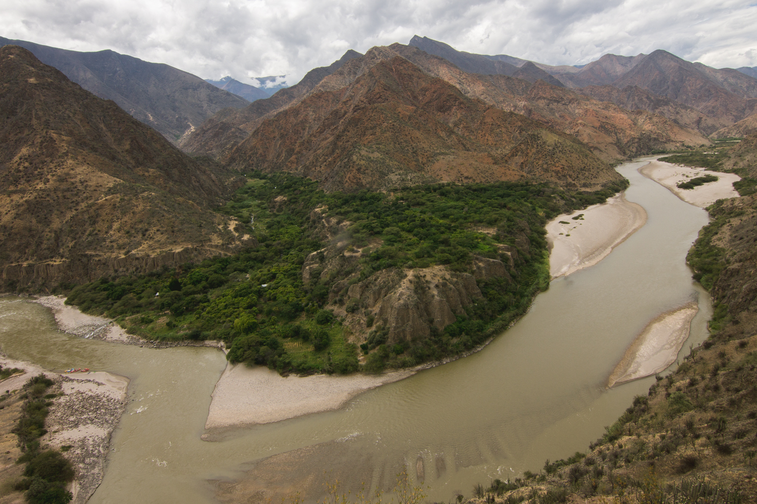 Rio Manañon, Peru © Benjamin Webb