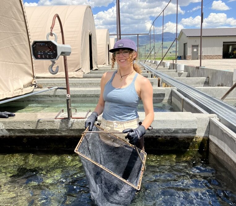 Grace in a previous role as a Fish Tech with the US Fish and Wildlife Service. © Grace Brady
